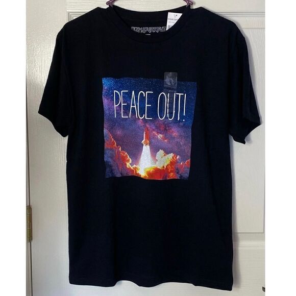 OCEAN CURRENT Boys XLarge “Peace Out” Spaceship Black TShirt - Picture 1 of 4